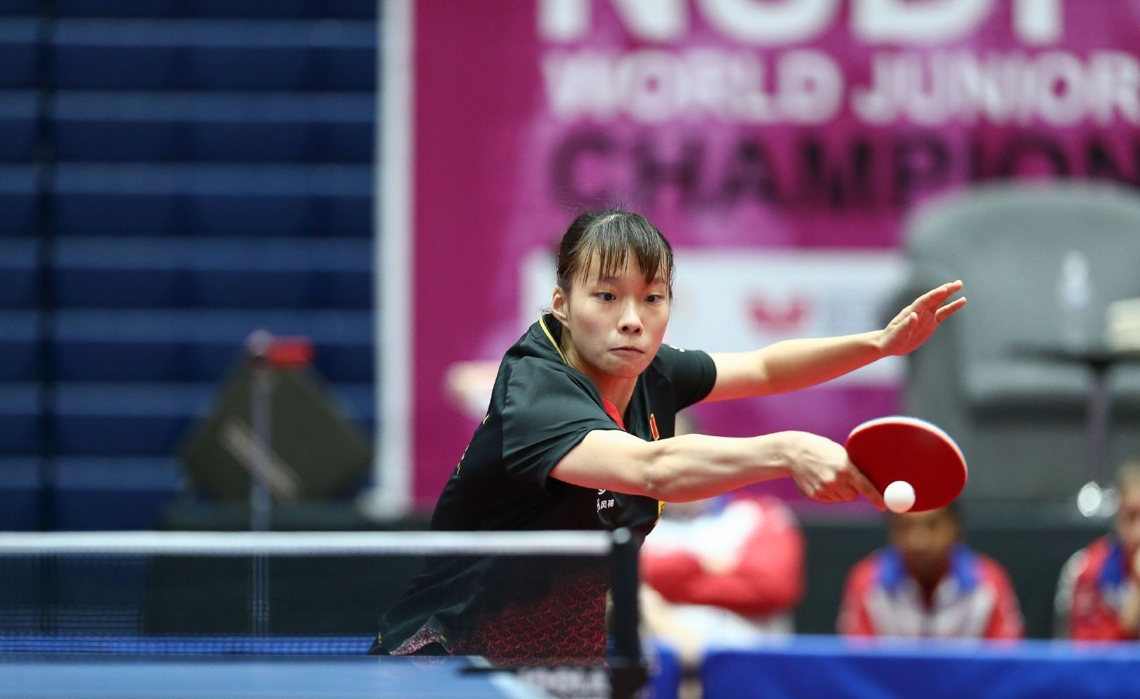 用非常规手 用非常规手