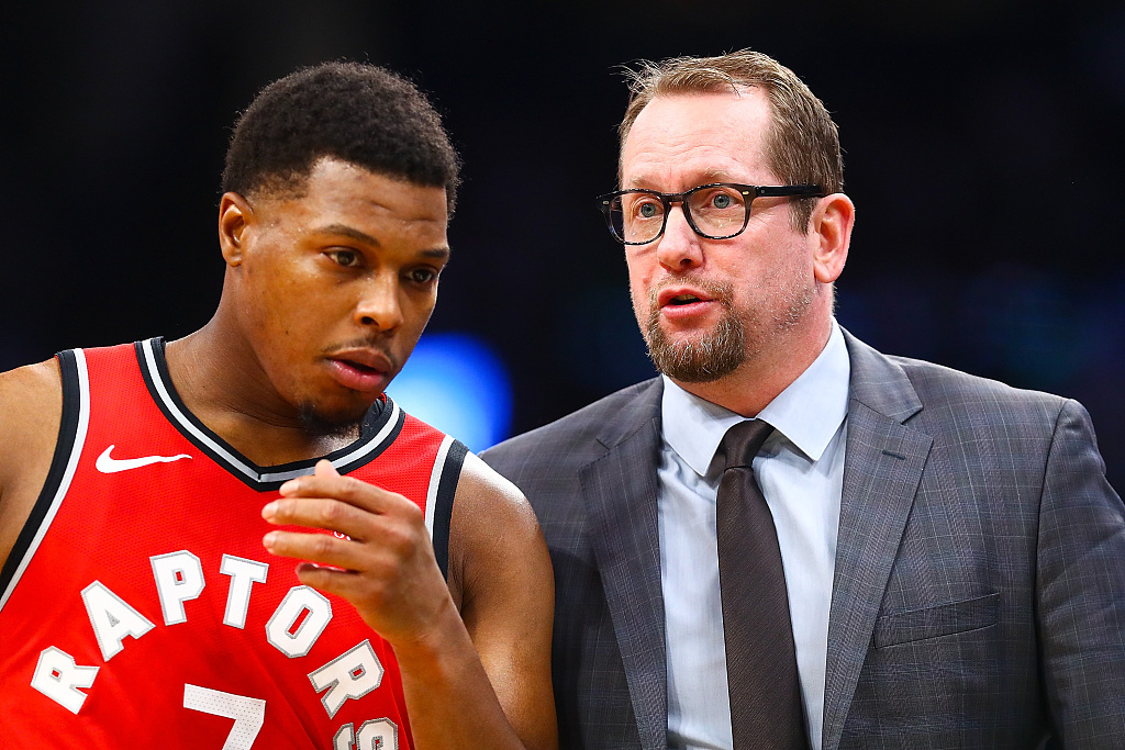 为国足加油 为国足加油